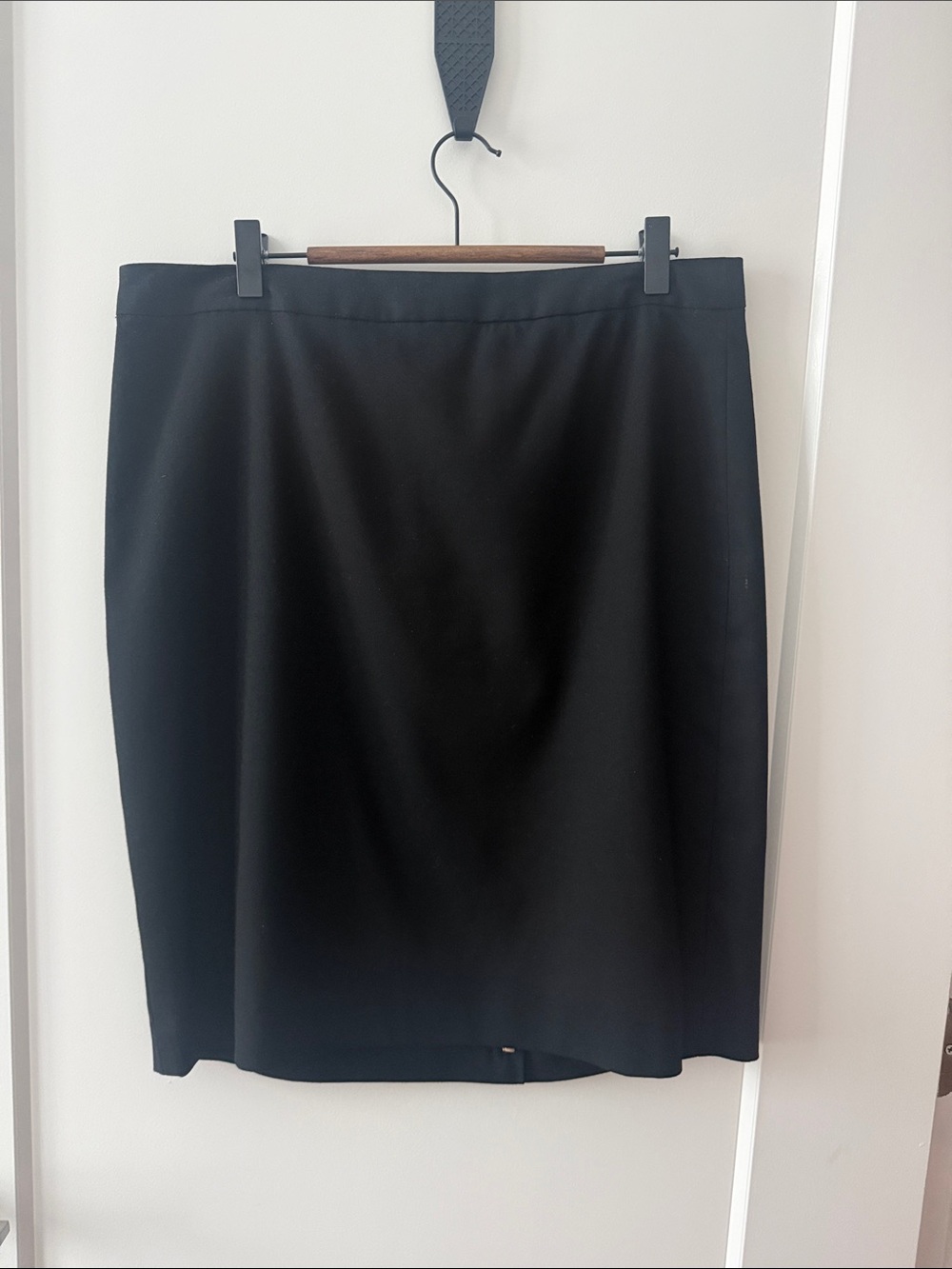 Banana Republic Black Pencil Skirt